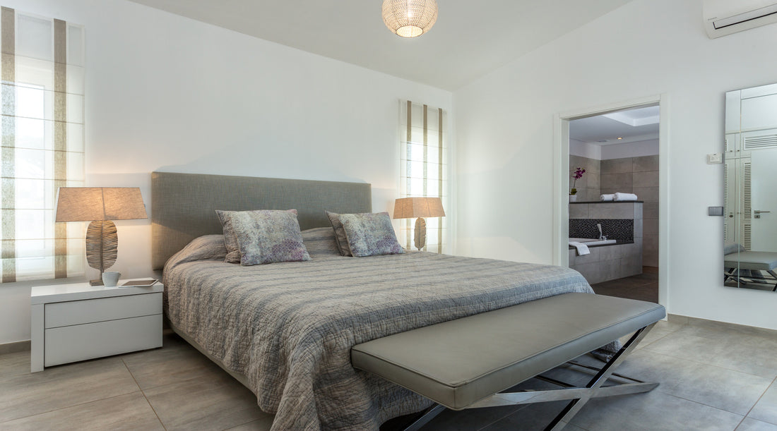 Modern bedroom using 2700k warm white light bulbs