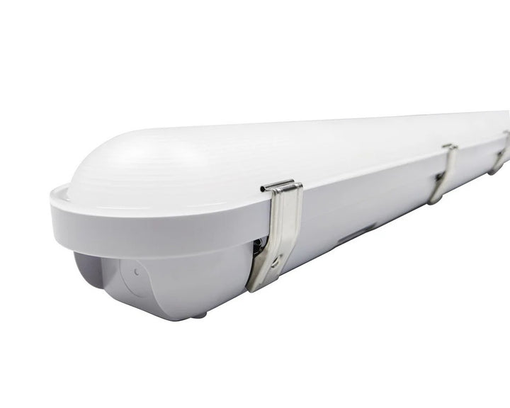 4 Foot LED Vapor Tight Light 25W/30W/35W/40W/50W 3250–6250 Lumens 3500K/4000K/5000K/5700K/6500K 0–10V Dimming 120–277V