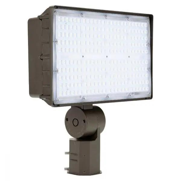 LED Outdoor Flood Light 70W 8900 Lumens 120–277V