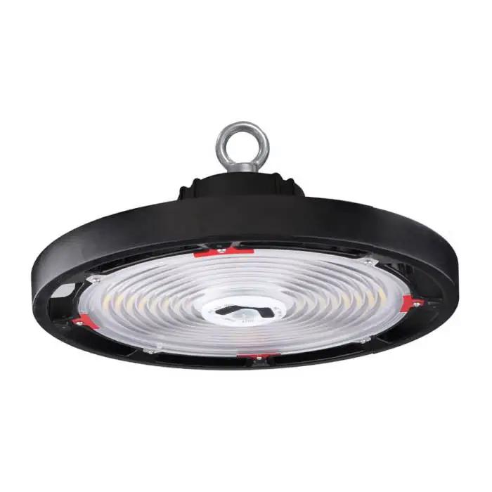 Warehouse LED high bay fixture with sealed IP65 housing and ribbed polycarbonate lens for industrial environments; 120–277V input, 0–10V dimming, 100/150/200W options (16,500–33,000 lumens) with 4000K/5000K and 80+ CRI.